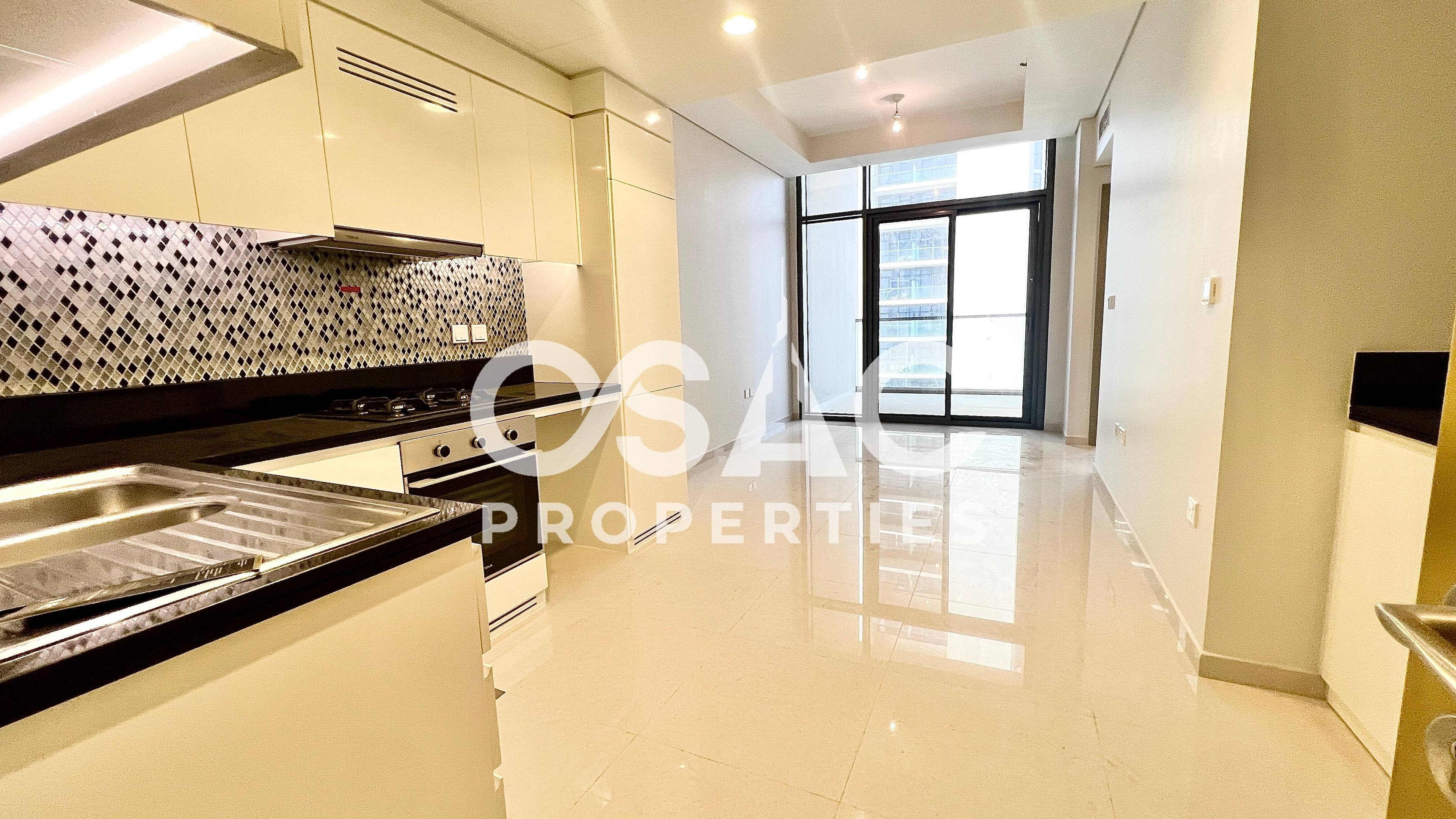 Ultra High Floor | Canal View | Vacant - 3