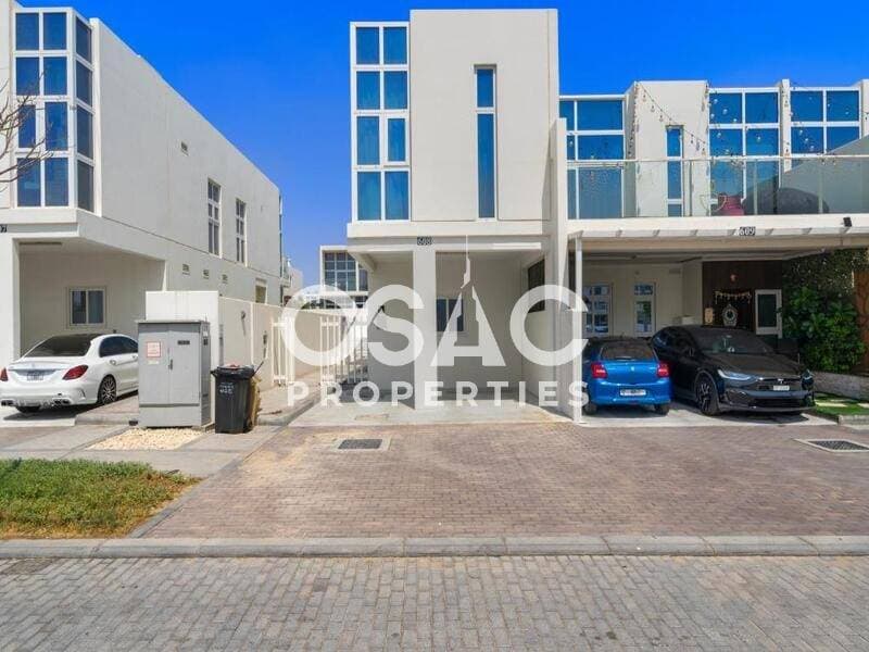  3 BR townhouse I Great community I Well Maintained