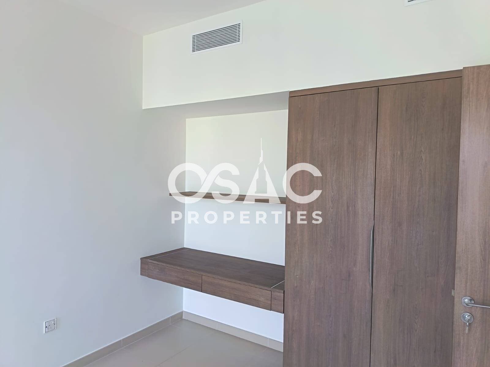 Single Row | Vacant 3BR + Maid | Prime Elan Villa - 3