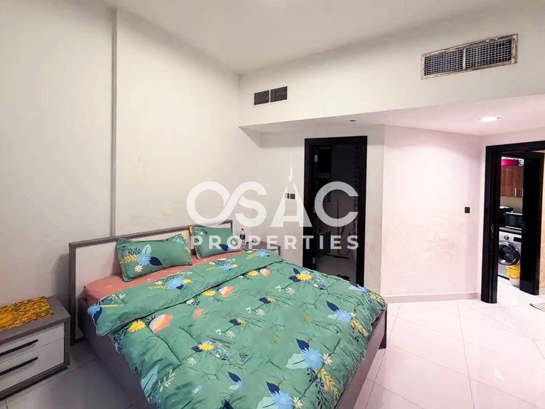 SPACIOUS 2 BR | PRIME LOCATION | CITY VIEW - 4