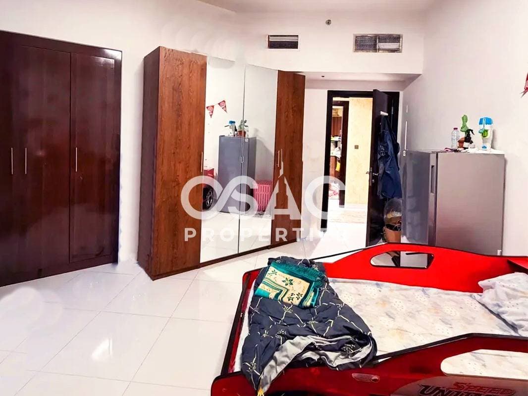 SPACIOUS 2 BR | PRIME LOCATION | CITY VIEW - 5